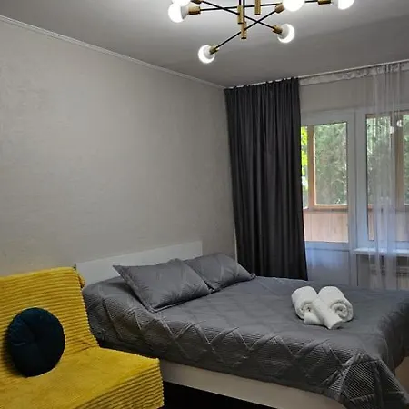 Apart Рядом С Парком Ганди Almaty Exterior photo